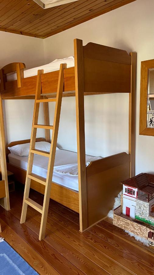 Ana Rest House Hostel Berat Eksteriør bilde